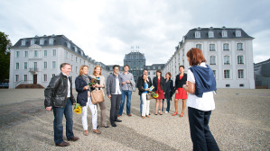 Group in front of the Saarbrücken Castel