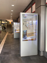 Plakatierung Bahnhof Saarbrücken